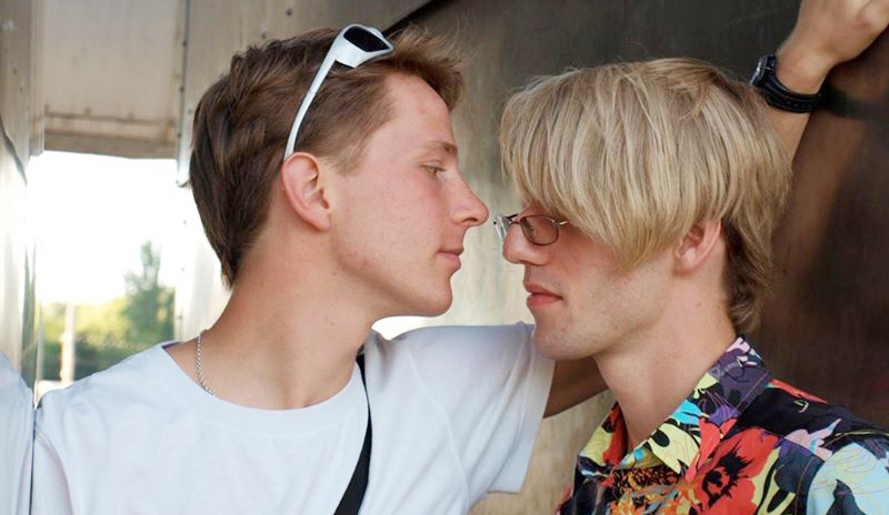 Gay i Ryssland - ett offer att pissa på - QX
